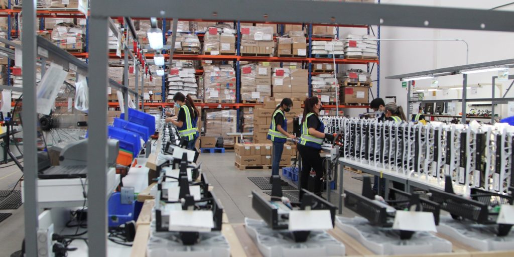 Manufactura avanzada AMN Prouducción Asociada, Shelter, Soft landing