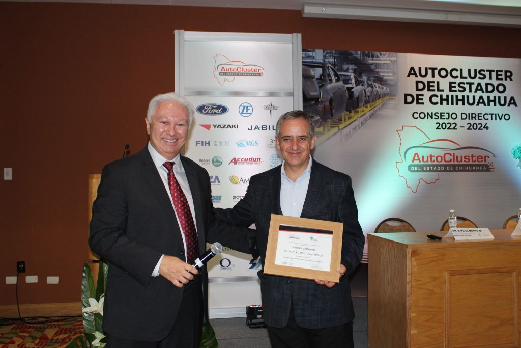 Toma protesta nuevo director de Auto Cluster de Chihuahua