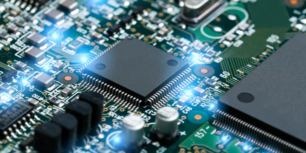 Qué se puede hacer para mitigar el impacto de la escasez de componentes electrónicos en el año 2023